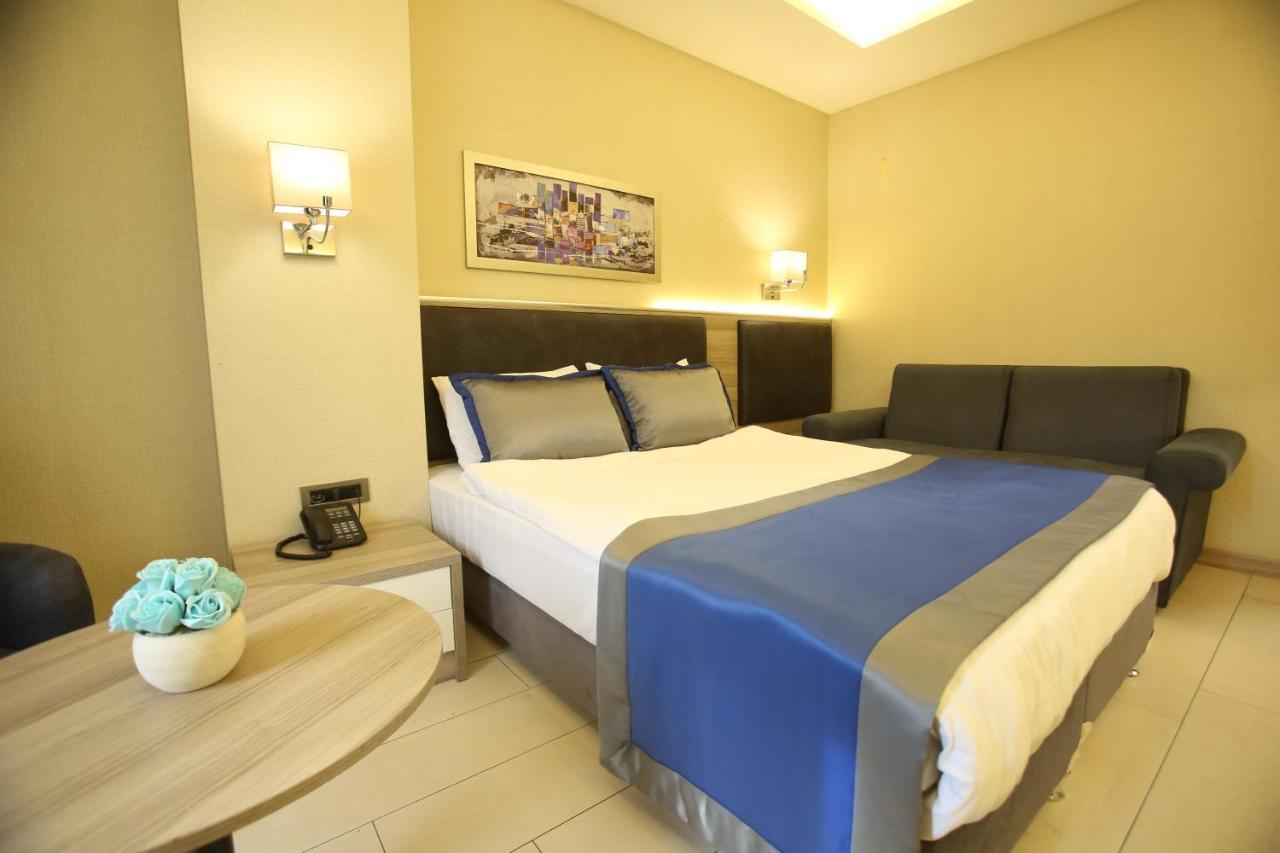 Random Suit Otel Istanbul Exterior photo
