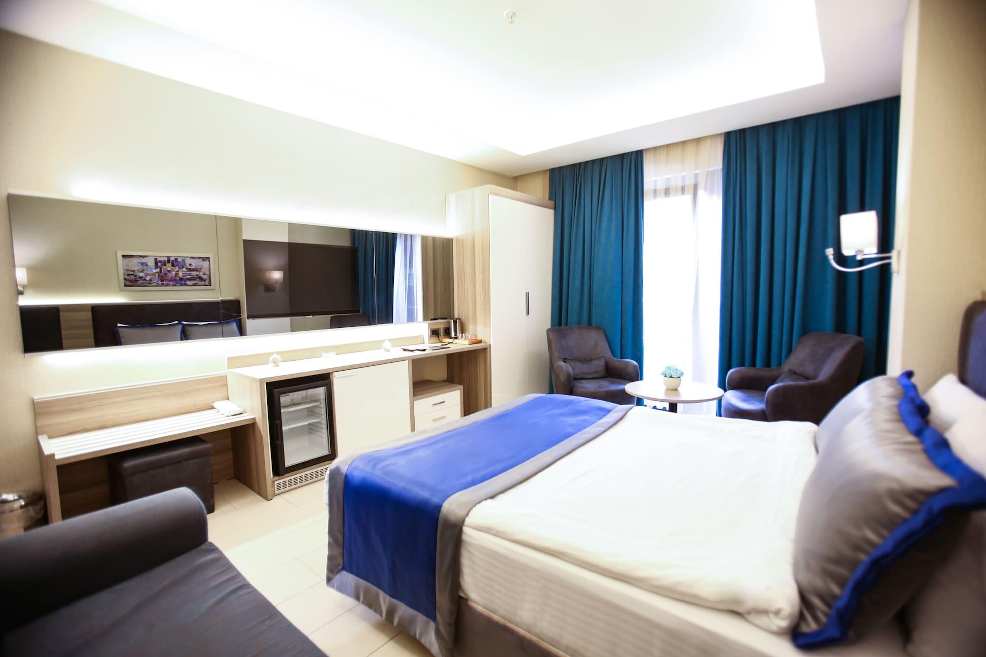 Random Suit Otel Istanbul Exterior photo