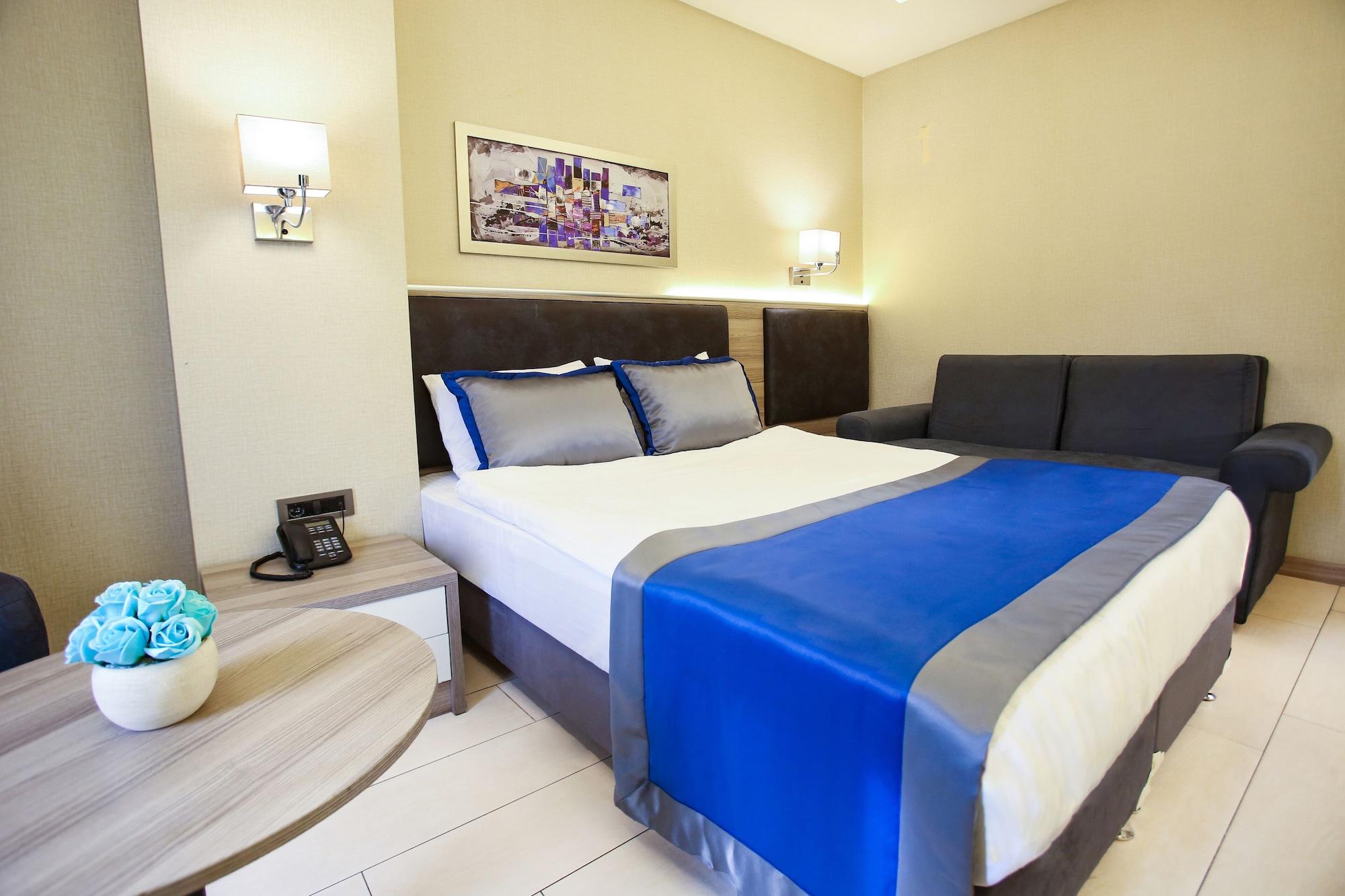 Random Suit Otel Istanbul Exterior photo