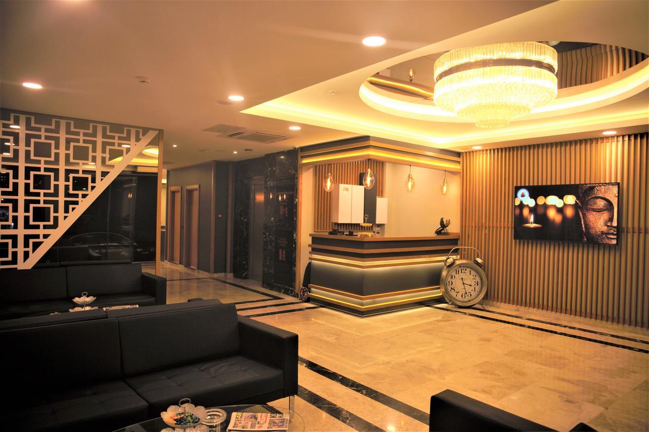 Random Suit Otel Istanbul Exterior photo