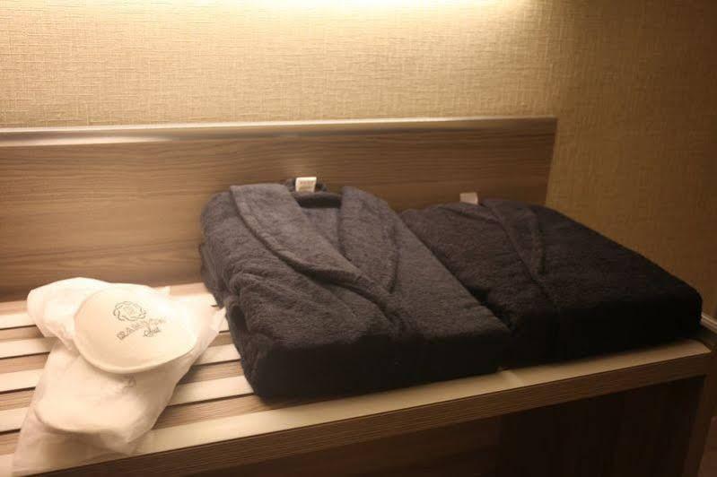 Random Suit Otel Istanbul Exterior photo